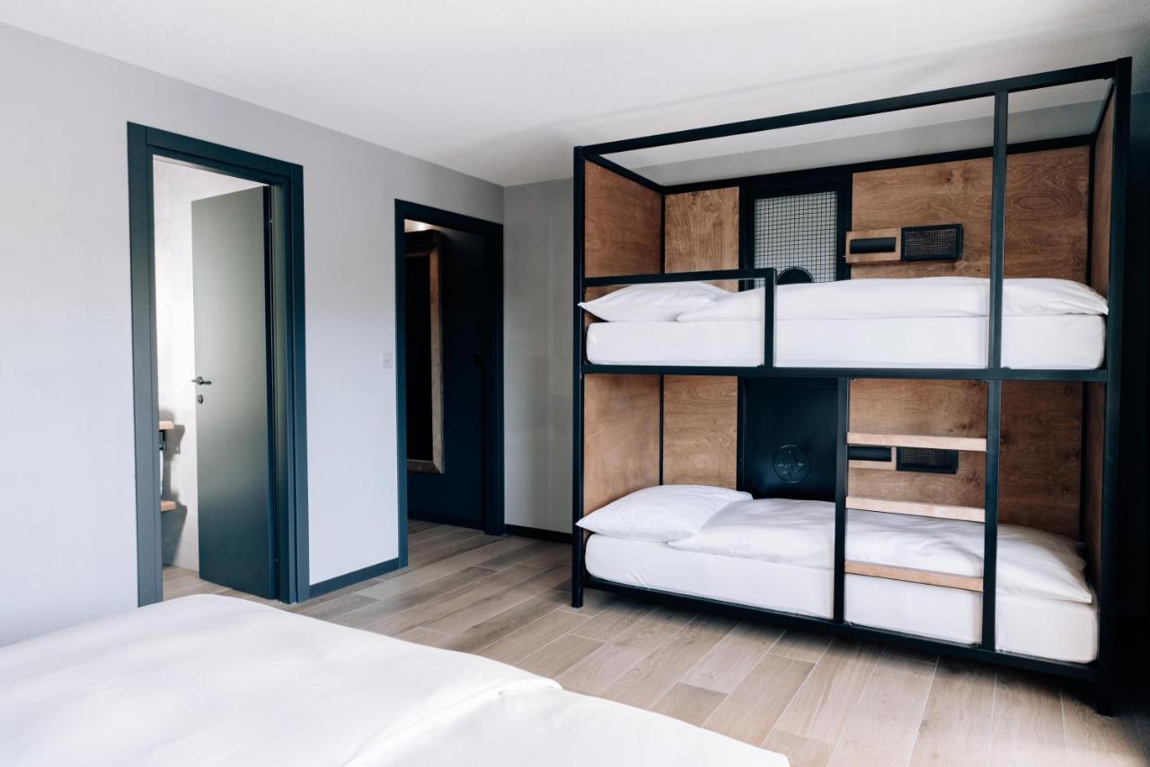 Alaia Lodge Кранс Монтана Екстериор снимка